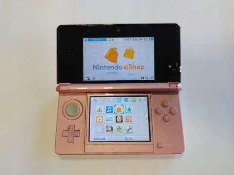 KONSOLA NINTENDO 3DS RÓŻOWA + ORYGINALNA ŁADOWARKA