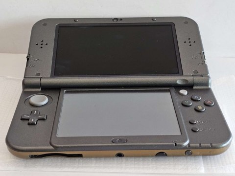 BARDZO ŁADNA KONSOLA NEW NINTENDO 3DS XL ZELDA HYRULE EDITION BARDZO ŁADNA KONSOLA NEW NINTENDO 3DS XL ZELDA HYRULE EDITION