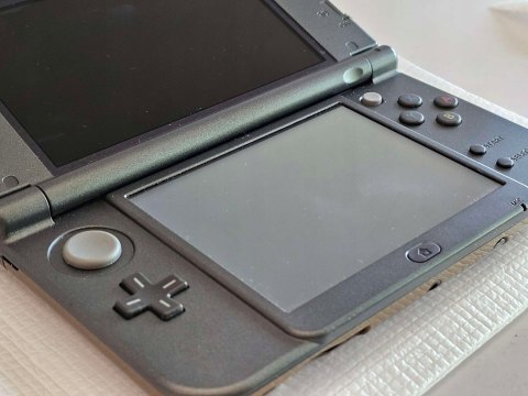 BARDZO ŁADNA KONSOLA NEW NINTENDO 3DS XL ZELDA HYRULE EDITION BARDZO ŁADNA KONSOLA NEW NINTENDO 3DS XL ZELDA HYRULE EDITION