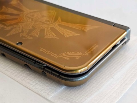 BARDZO ŁADNA KONSOLA NEW NINTENDO 3DS XL ZELDA HYRULE EDITION BARDZO ŁADNA KONSOLA NEW NINTENDO 3DS XL ZELDA HYRULE EDITION