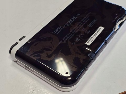 NEW NINTENDO 3DS XL FIRE EMBLEM FATES LIMITED EDITION IPS + GRA LANGRISSER NEW NINTENDO 3DS XL FIRE EMBLEM FATES LIMITED EDITION IPS + GRA LANGRISSER