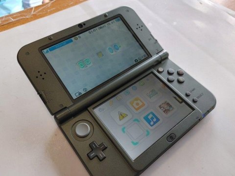 NEW NINTENDO 3DS XL MONSTER HUNTER 4 ULTIMATE EDITION EKRAN IPS + ORG ŁAD NEW NINTENDO 3DS XL MONSTER HUNTER 4 ULTIMATE EDITION EKRAN IPS + ORG ŁAD