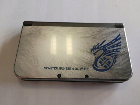 NEW NINTENDO 3DS XL MONSTER HUNTER 4 ULTIMATE EDITION EKRAN IPS + ORG ŁAD NEW NINTENDO 3DS XL MONSTER HUNTER 4 ULTIMATE EDITION EKRAN IPS + ORG ŁAD