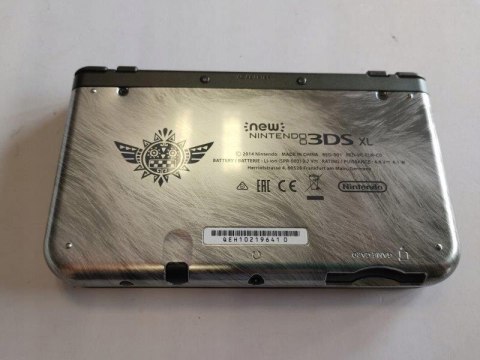 NEW NINTENDO 3DS XL MONSTER HUNTER 4 ULTIMATE EDITION EKRAN IPS + ORG ŁAD NEW NINTENDO 3DS XL MONSTER HUNTER 4 ULTIMATE EDITION EKRAN IPS + ORG ŁAD