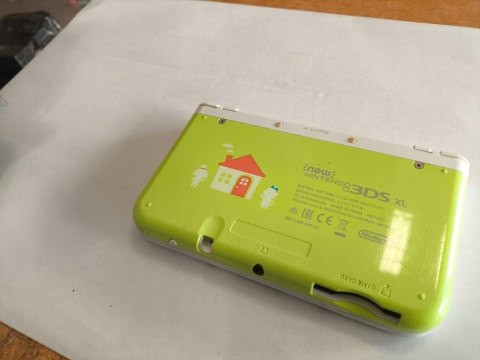 KONSOLA NEW NINTENDO 3DS XL EDYCJA LIMITOWANA ANIMAL CROSSING IPS + GRA KONSOLA NEW NINTENDO 3DS XL EDYCJA LIMITOWANA ANIMAL CROSSING IPS + GRA