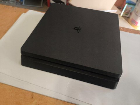 KONSOLA PLAYSTATION 4 SLIM 500GB 2116A + PAD + 5 GIER ! KONSOLA PLAYSTATION 4 SLIM 500GB 2116A + PAD + 5 GIER !