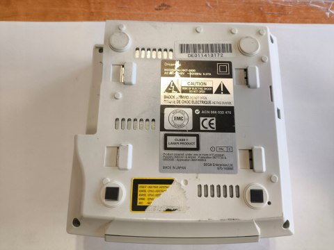 KONSOLA SEGA DREAMCAST + ORYGINALNY PAD + OKABLOWANIE KONSOLA SEGA DREAMCAST + ORYGINALNY PAD + OKABLOWANIE
