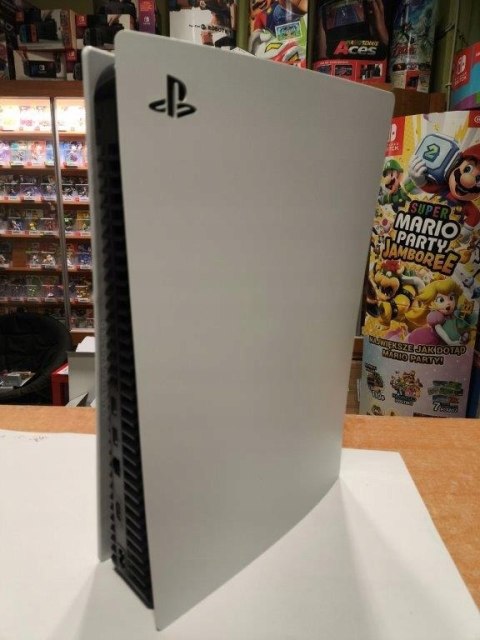 KONSOLA SONY PLAYSTATION 5 825GB Z NAPĘDEM BLU-RAY + BŁĘKITNY PAD KONSOLA SONY PLAYSTATION 5 825GB Z NAPĘDEM BLU-RAY + BŁĘKITNY PAD