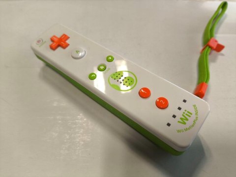 ORYGINALNY KONTROLER NINTENDO WII REMOTE PLUS - EDYCJA YOSHI ORYGINALNY KONTROLER NINTENDO WII REMOTE PLUS - EDYCJA YOSHI
