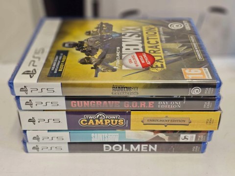 ZADBANA KONSOLA SONY PS5 PLAYSTATION 5 Z NAPĘDEM BLU-RAY +ŁADOWARKA +5 GIER ZADBANA KONSOLA SONY PS5 PLAYSTATION 5 Z NAPĘDEM BLU-RAY +ŁADOWARKA +5 GIER