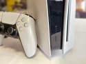 ZADBANA KONSOLA SONY PS5 PLAYSTATION 5 Z NAPĘDEM BLU-RAY +ŁADOWARKA +5 GIER