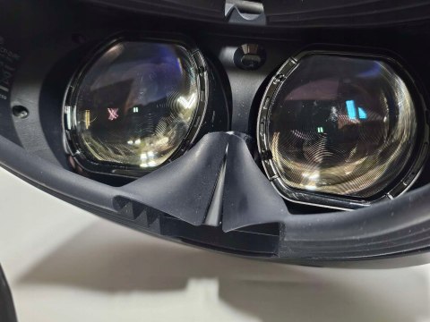 GOGLE SONY PLAYSTATION VR2 PS5 + KONTROLERY + SŁUCHAWKI GOGLE SONY PLAYSTATION VR2 PS5 + KONTROLERY + SŁUCHAWKI