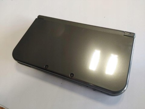 KONSOLA NEW NINTENDO 3DS XL CZARNA - GÓRNY EKRAN IPS + ŁADOWARKA + PUDEŁKO KONSOLA NEW NINTENDO 3DS XL CZARNA - GÓRNY EKRAN IPS + ŁADOWARKA + PUDEŁKO
