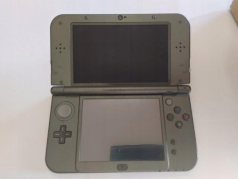 KONSOLA NEW NINTENDO 3DS XL CZARNA - GÓRNY EKRAN IPS + ŁADOWARKA KONSOLA NEW NINTENDO 3DS XL CZARNA - GÓRNY EKRAN IPS + ŁADOWARKA