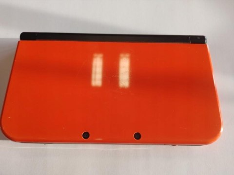 KONSOLA NEW NINTENDO 3DS XL POMARAŃCZOWO-CZARNA + GRA POKEMON MOON + ŁAD KONSOLA NEW NINTENDO 3DS XL POMARAŃCZOWO-CZARNA + GRA POKEMON MOON + ŁAD