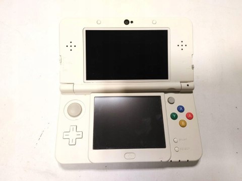 KONSOLA NEW NINTENDO 3DS + ŁADOWARKA + RYSIK + ETUI + GRA KONSOLA NEW NINTENDO 3DS + ŁADOWARKA + RYSIK + ETUI + GRA