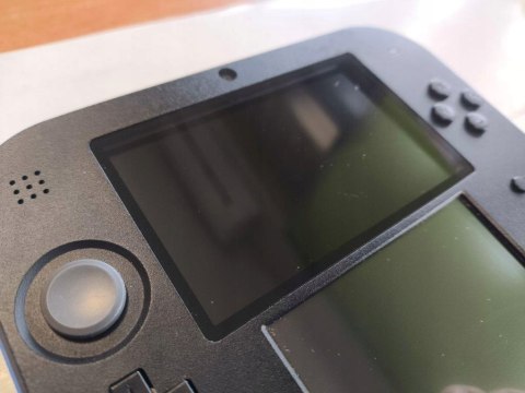 KONSOLA NINTENDO 2DS + KARTA PAMIĘCI + ŁAD + ETUI + NEW SUPER MARIO BROS 2 KONSOLA NINTENDO 2DS + KARTA PAMIĘCI + ŁAD + ETUI + NEW SUPER MARIO BROS 2