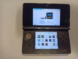 KONSOLA NINTENDO 3DS CZARNA + PUDEŁKO + DOCK + ŁAD + INSTRUKCJE + 22 GRY !!