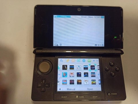 KONSOLA NINTENDO 3DS CZARNA + PUDEŁKO + DOCK + ŁAD + INSTRUKCJE + 22 GRY !! KONSOLA NINTENDO 3DS CZARNA + PUDEŁKO + DOCK + ŁAD + INSTRUKCJE + 22 GRY !!