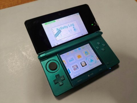 KONSOLA NINTENDO 3DS NIEBIESKA + ŁADOWARKA + ETUI + 2 GRY MARIO - OPIS ! KONSOLA NINTENDO 3DS NIEBIESKA + ŁADOWARKA + ETUI + 2 GRY MARIO - OPIS !