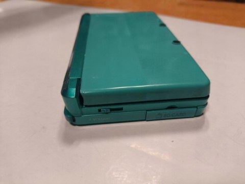 KONSOLA NINTENDO 3DS NIEBIESKA + ŁADOWARKA + ETUI + 2 GRY MARIO - OPIS ! KONSOLA NINTENDO 3DS NIEBIESKA + ŁADOWARKA + ETUI + 2 GRY MARIO - OPIS !