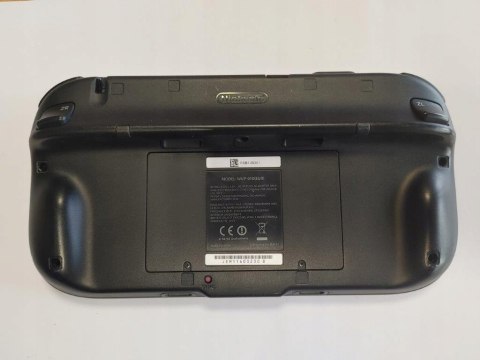 KONSOLA NINTENDO WII U 32GB + GAMEPAD + OKABLOWANIE + GRA MARIO KART 8 KONSOLA NINTENDO WII U 32GB + GAMEPAD + OKABLOWANIE + GRA MARIO KART 8