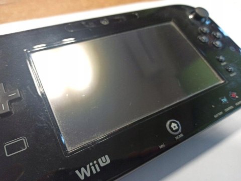 KONSOLA NINTENDO WII U 32GB + GAMEPAD + OKABLOWANIE KONSOLA NINTENDO WII U 32GB + GAMEPAD + OKABLOWANIE