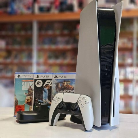 KONSOLA PS5 PLAYSTATION 5 825GB Z NAPĘDEM BLU-RAY + PAD + ŁADOWARKA + 3 GRY KONSOLA PS5 PLAYSTATION 5 825GB Z NAPĘDEM BLU-RAY + PAD + ŁADOWARKA + 3 GRY