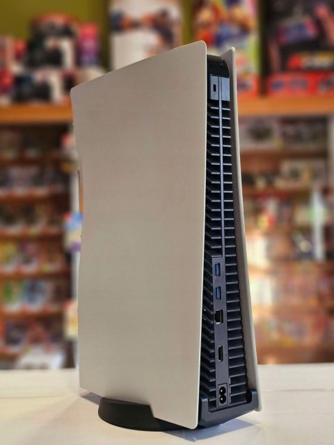 KONSOLA PS5 PLAYSTATION 5 825GB Z NAPĘDEM BLU-RAY + PAD + ŁADOWARKA + 3 GRY KONSOLA PS5 PLAYSTATION 5 825GB Z NAPĘDEM BLU-RAY + PAD + ŁADOWARKA + 3 GRY