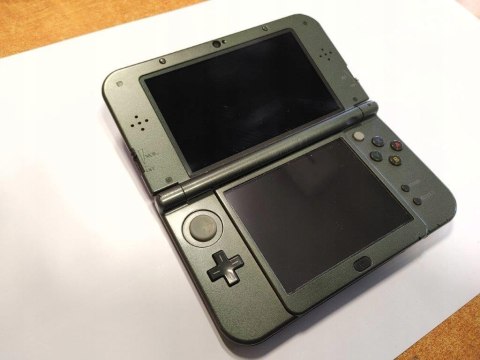 NEW NINTENDO 3DS XL ZELDA HYRULE EDITION + RYSIK + ŁADOWARKA NEW NINTENDO 3DS XL ZELDA HYRULE EDITION + RYSIK + ŁADOWARKA